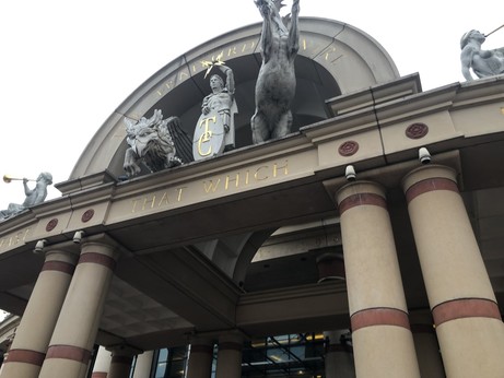 One of the entrances to the Trafford Centre shopping centre. There are lots of statues. It looks fancy. 