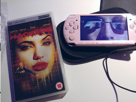 Hackers (1995) playing on said PSP