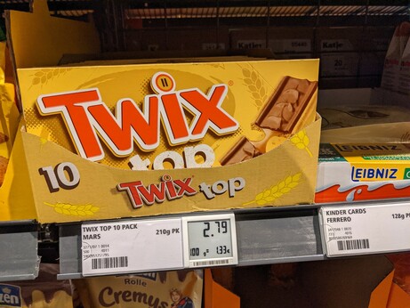 candy that's called Twix top
